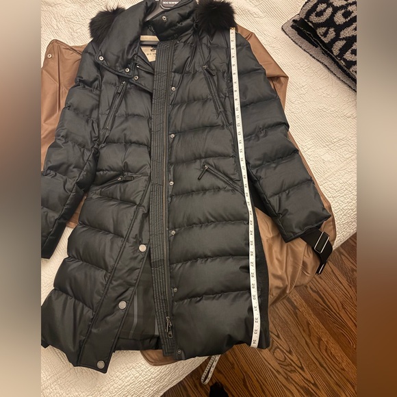 ❌SOLD❌ Burberry Black Quilted Fur Hooded Women's Coat XL - Picture 9 of 9